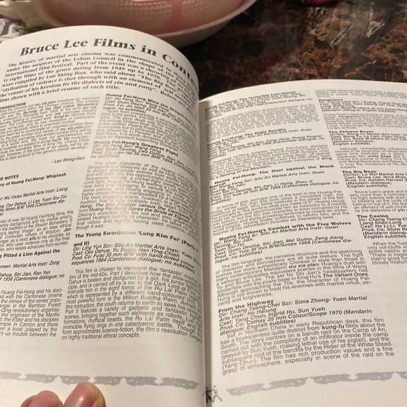 Bruce Lee Anthology Films & Fighting by Paul Crompton 1999 - Picture 11 of 15